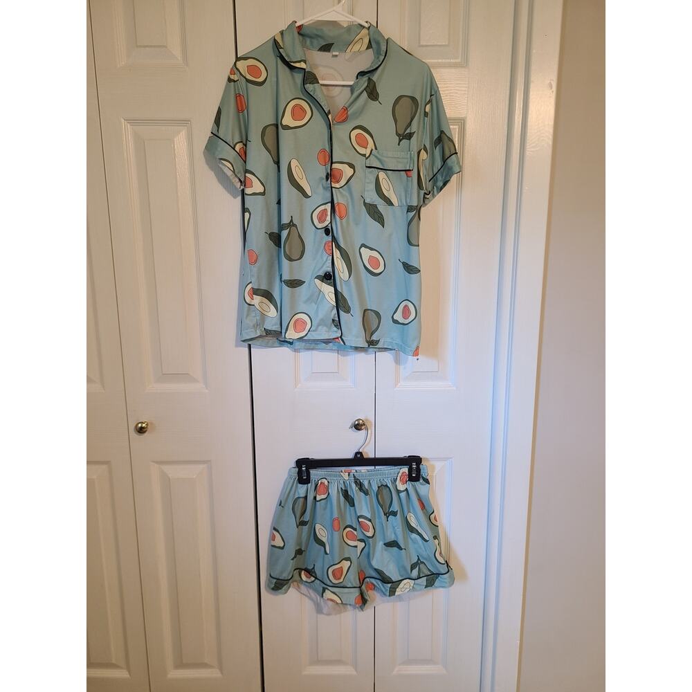 Unknown brand xl women's avocado pajama set
